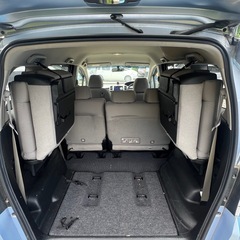 フリードハイブリッドの画像