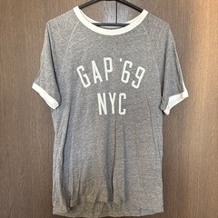 GAP グレー 半袖Tシャツ　Sサイズの画像