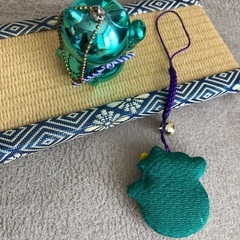 ミニ畳＆招き猫キーチェーン＆辰ストラップの画像