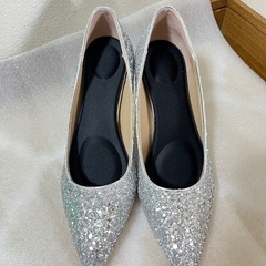 スパンコールパンプスの画像