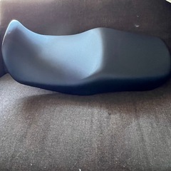 CB750 バイクシート(アンコ抜き)の画像