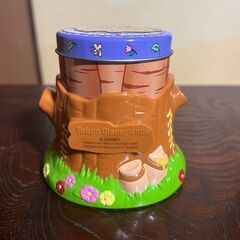 東京ディズニーランド くまのプーさん お菓子缶の画像