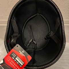 新品未使用　タグ付き　ヘルメット　②の画像
