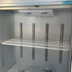 業務用冷蔵庫の画像