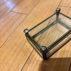 アンティーク 小物入れの画像