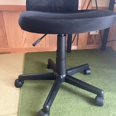 （美品 約半額）【アイリスオーヤマ】オフィスチェアの画像