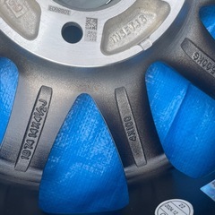 未使用品スタッドレスタイヤiceguard7/25年製　ホイール付の画像