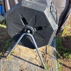 回転式コンポスターの画像