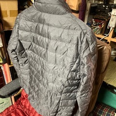 ユニクロ　ダウン上着の画像