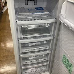 #K-36【ご来店頂ける方限定】MITUBISHIの冷凍庫ですの画像