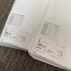 ユニクロ　カラーシャツ　Sサイズ　未使用品の画像