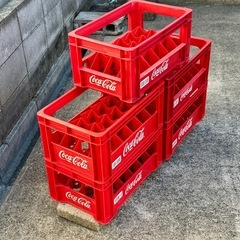 Coca Cola の空ケースの画像