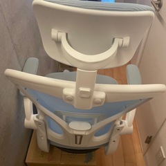 ゲーミングチェア(座椅子)の画像