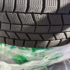 「お取引相手決まりました」スタッドレス4本　165/65R14 ホイール付2023年購入の画像