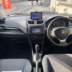 スズキ  スイフトの画像