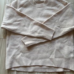 UNIQLO スフレヤーンクルーネックセータの画像