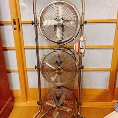 ドウシシャ　3連サーキュレーター　2台セット　
ジャンク品の画像