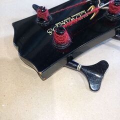 ベース　エドワーズ　バイオリンベースの画像