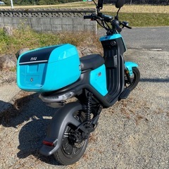 電動スクーター　XEAM niu uqipro 50ccの画像