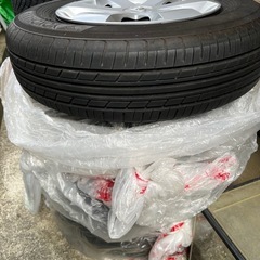 パッソ　平成24年1月　グレード
X ノーマルタイヤ　ホイール付の画像