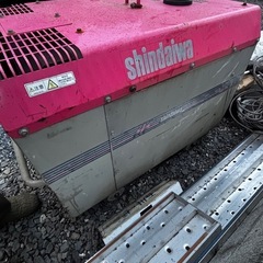 【引き取り限定】shindaiwa 発電・溶接機（ディーゼルエンジン）ウェルダーの画像