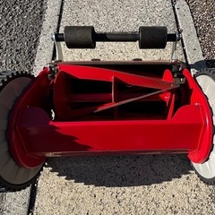 ヤマゼン手動式芝刈機 ラクモア KRM-200  の画像