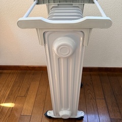 オイルヒーター　ホワイト　スリーアップの画像