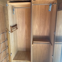 洋服ダンスの画像