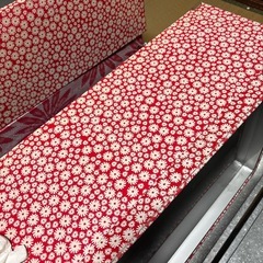 ブリキ？の衣装ケース　物入れ　27×61の画像