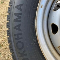 ヨコハマ　スタッドレス G60　185/70 R14 ４本セットの画像