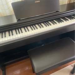 電子ピアノＹDＰ145の画像