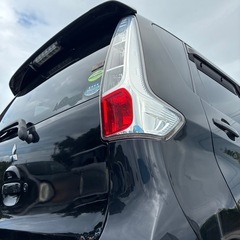 EKカスタム　テールランプ左右の画像