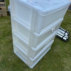 16日までが限界です。無料　衣装ケース　多数の画像