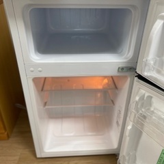 2021年製 Hisense ハイセンス 95L 小型冷蔵庫の画像