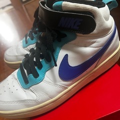 ナイキ　スニーカーの画像