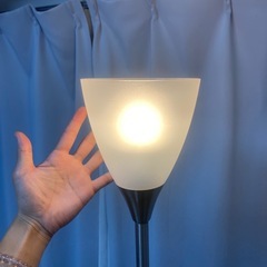 引き取り確定済　椅子鏡パソコンデスク照明　単品購入可能の画像