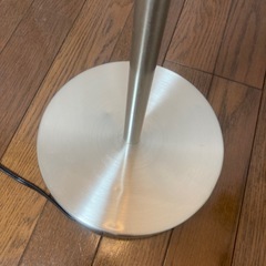 引き取り確定済　椅子鏡パソコンデスク照明　単品購入可能の画像