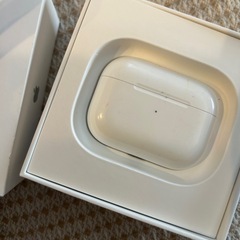 エアーポッツプロ　ケース箱充電器の画像