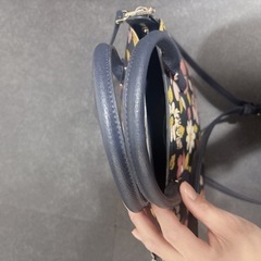 Kate Spade Darcyフラワースモール2wayサッチェルバッグの画像