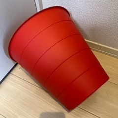 ゴミ箱の画像