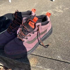 スニーカーまとめて1900円の画像