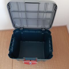 (家具)密閉　収納box　ボックス 密閉 ハードBOXの画像
