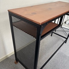 IKEA 横長デスクの画像