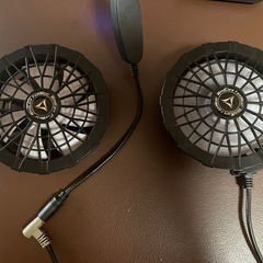 空調服ファンモバイルバッテリーでしよ使用の画像