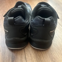 瞬足20センチ　キッズシューズの画像