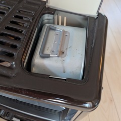 CRONA石油ストーブ　タンク2個　スポイドの画像