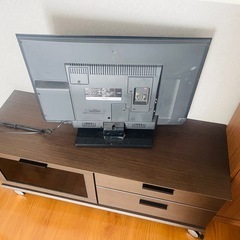 テレビとテレビ台セットの画像