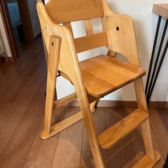 木製ベビーチェア　机なしの画像