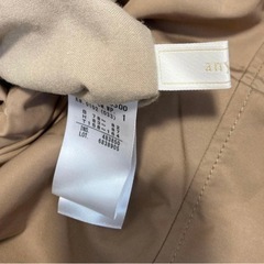 anySiS リバーシブルダウンの画像