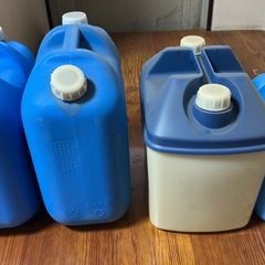 決まりました。タンク７個（水・灯油など用）の画像